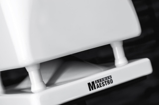 MR-B1 PW Nahaufnahme Logo